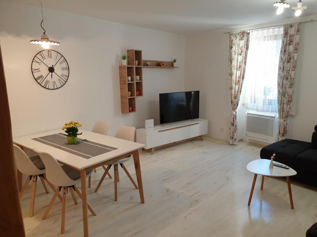 Apartment Old Town Umag Dış mekan fotoğraf