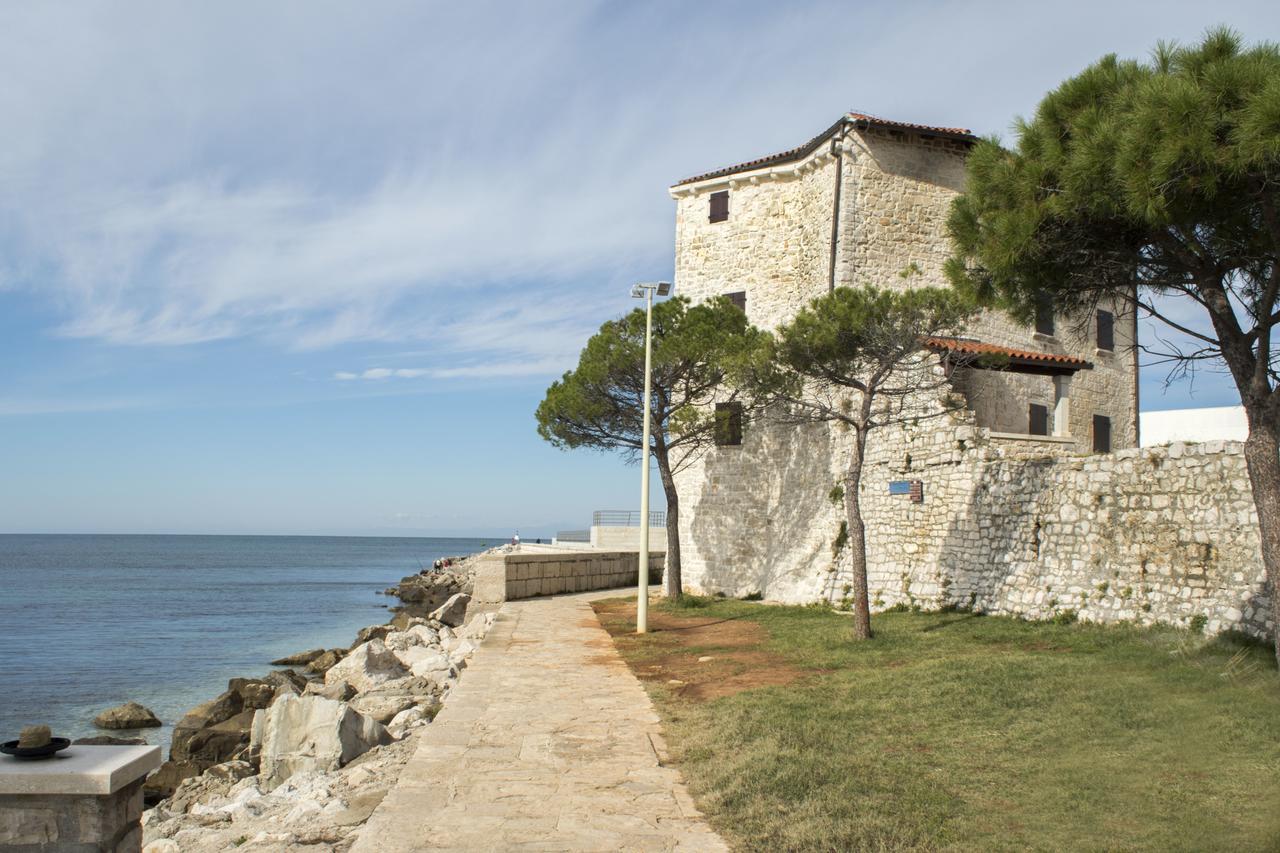 Apartment Old Town Umag Dış mekan fotoğraf
